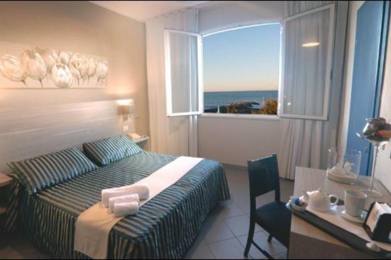 Hg Hotel Il Settebello Marina di Cecina Exterior photo