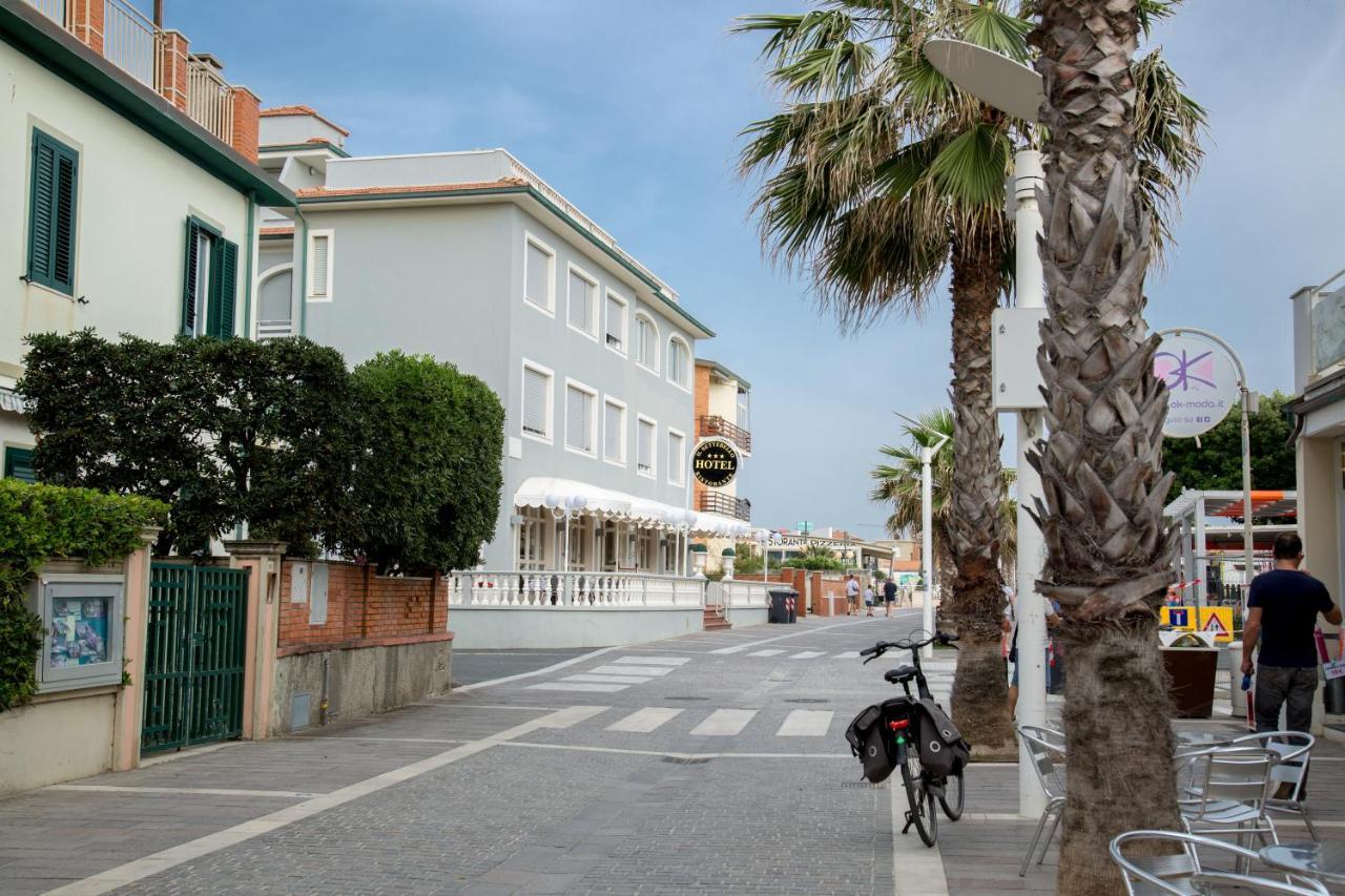 Hg Hotel Il Settebello Marina di Cecina Exterior photo