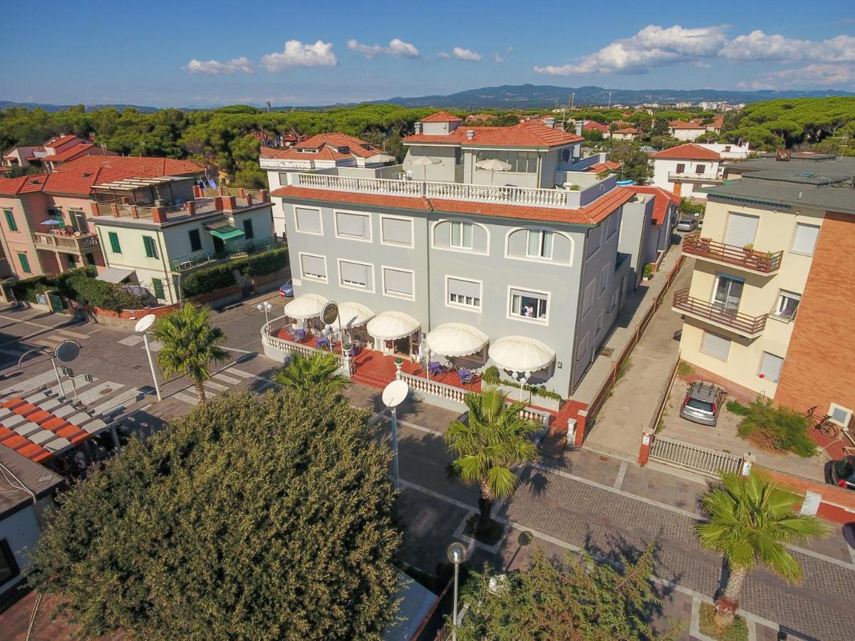 Hg Hotel Il Settebello Marina di Cecina Exterior photo
