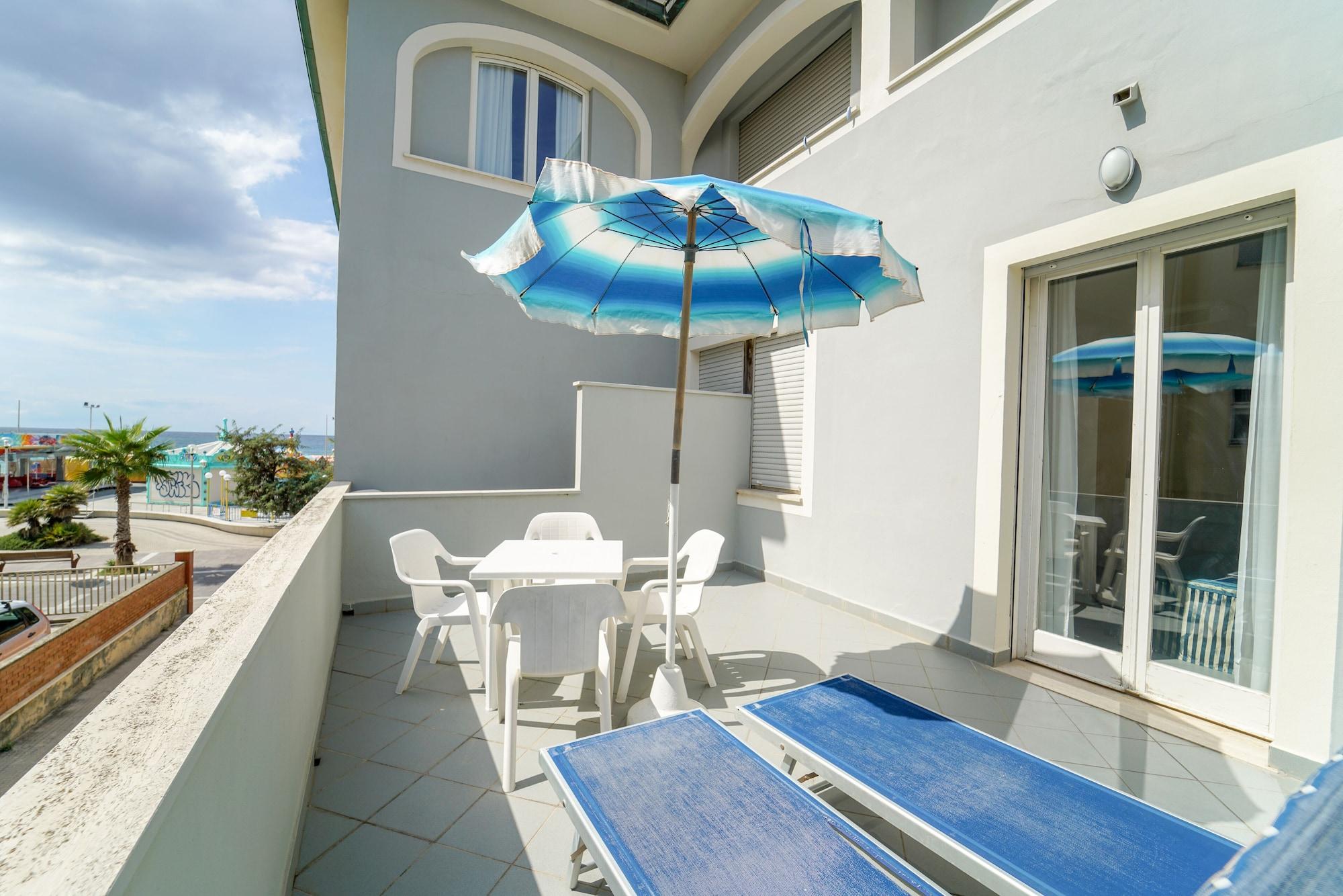 Hg Hotel Il Settebello Marina di Cecina Exterior photo