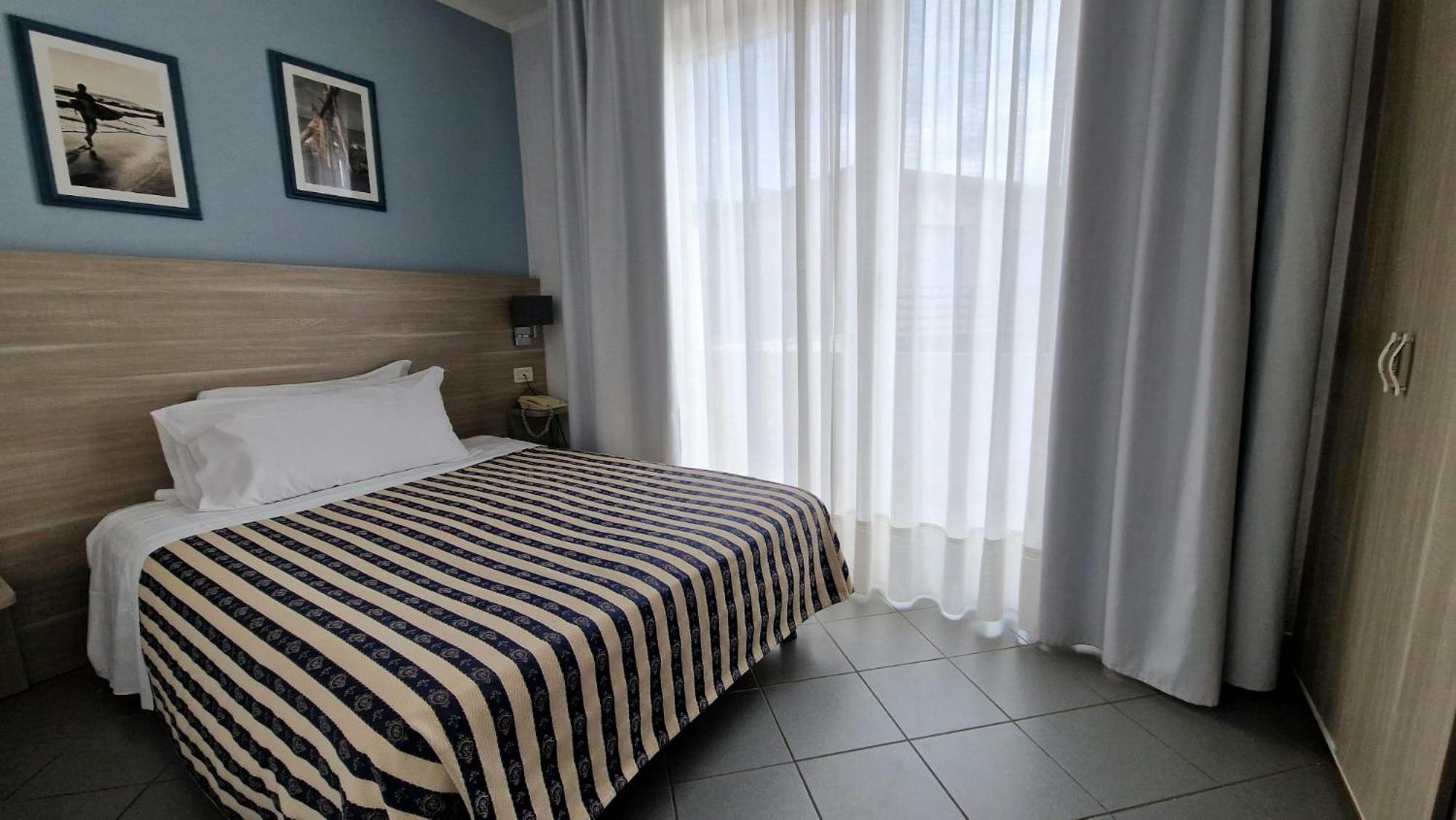 Hg Hotel Il Settebello Marina di Cecina Exterior photo