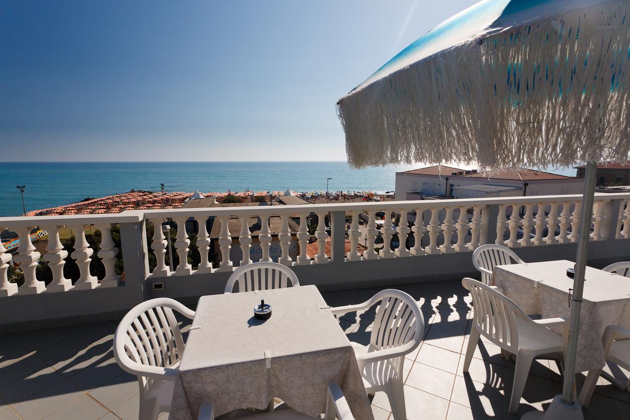 Hg Hotel Il Settebello Marina di Cecina Exterior photo